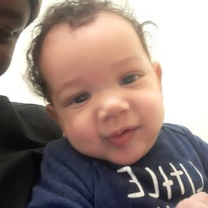 Meet your Posher, Evelyn